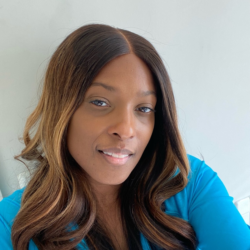 Meet your Posher, Tomi